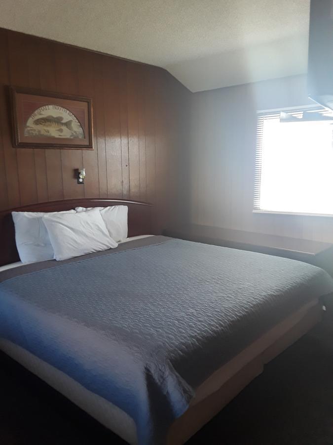 Eddy'S Motelビュート エクステリア 写真