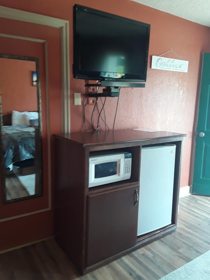 Eddy'S Motelビュート エクステリア 写真